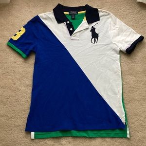 POLO shirt size boys14-16/L💕